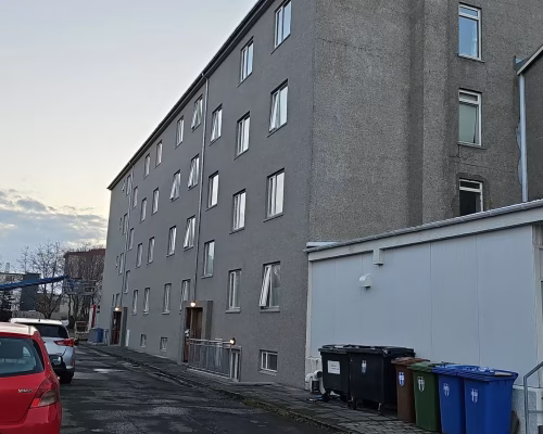 Laugarensvegur_fyrir